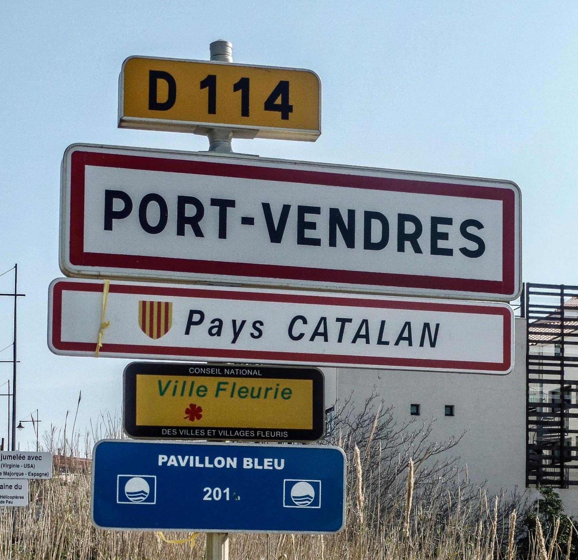 1Br Apartment T2 54M2 Onde Marine 2Nd Floor Lift Wifi Ac Parking Port Vendres Exterior foto